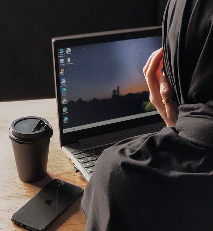 ندى حسن